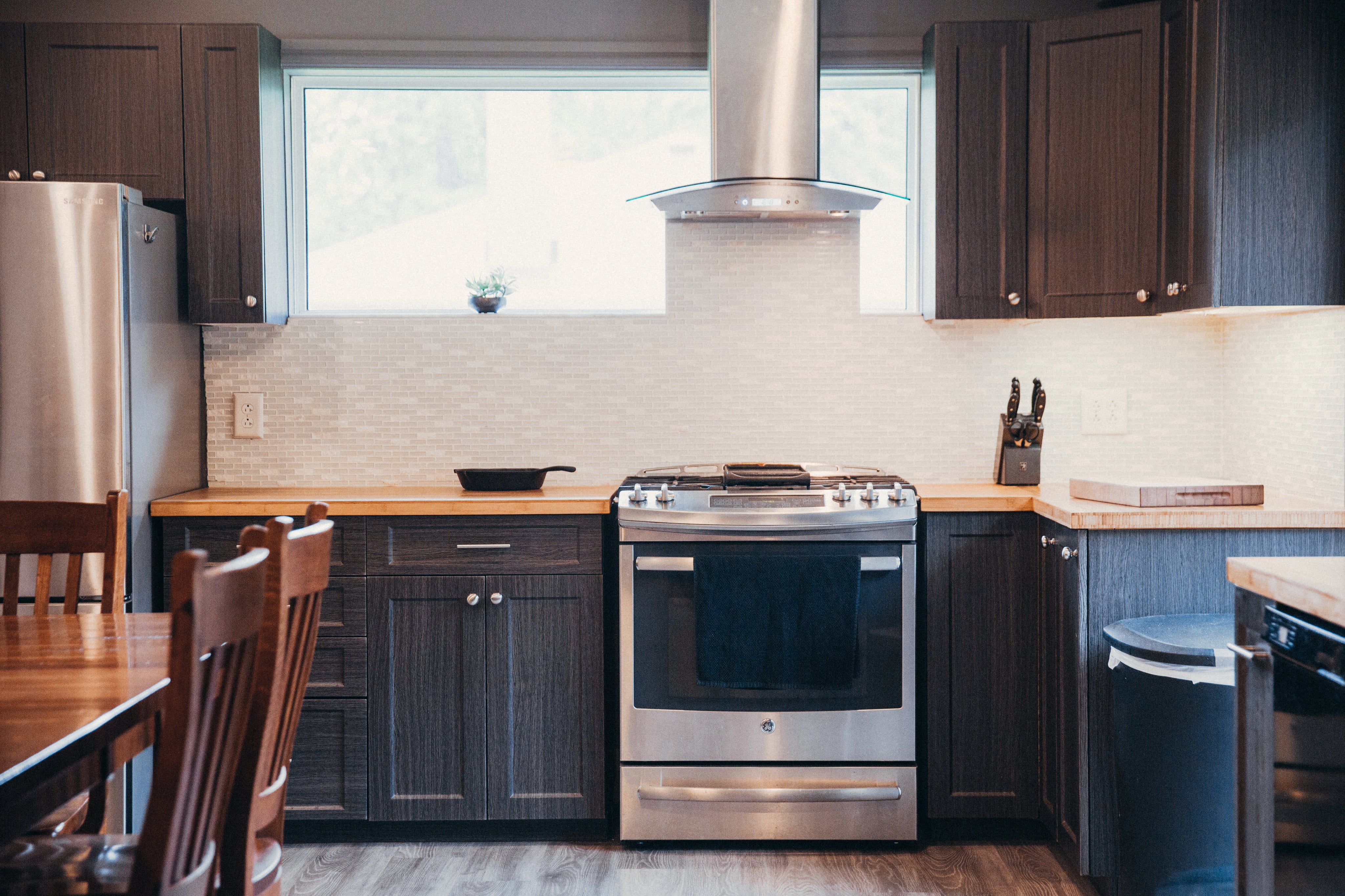 Bringing Traditional Craftsmanship to Every Kitchen Since 1977